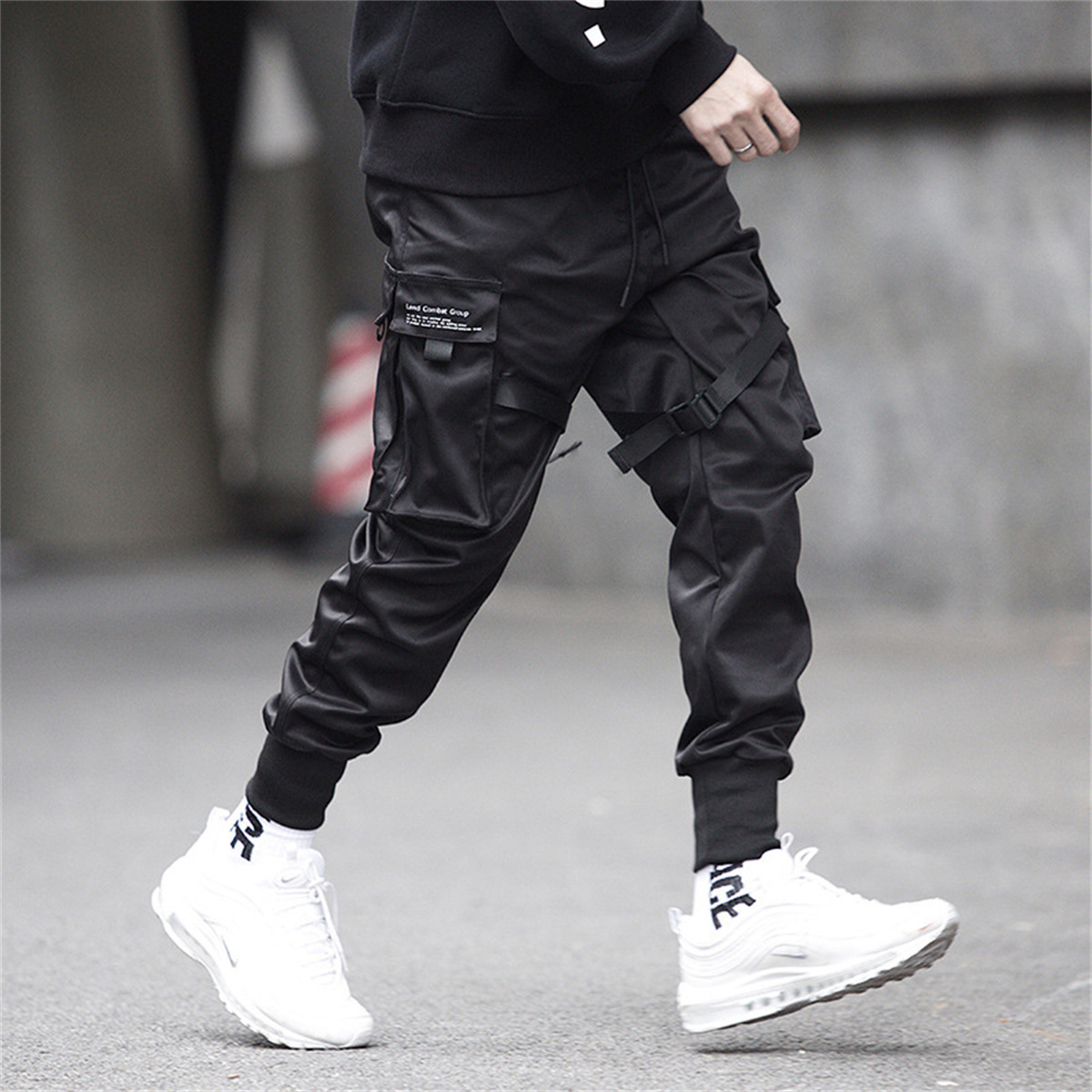 Zwarte Hiphop Cargo Broek Zome - Streetwear Brand recensie en prijs